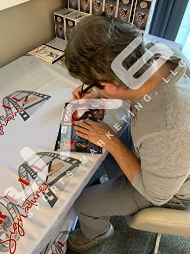 Зак Галлиган с автограф и надпис на корицата на DVD Gremlins Свидетел JSA